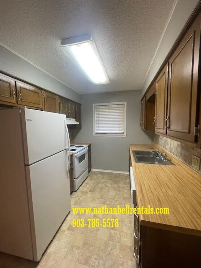Foto del edificio - 1107 35th St NE