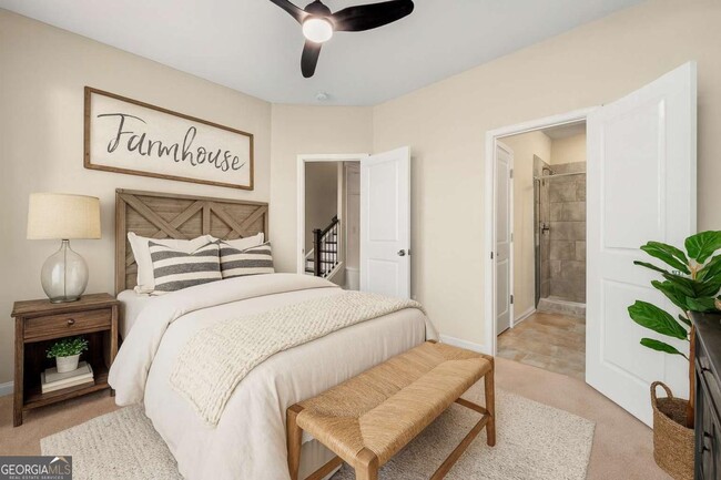 Building Photo - 6023 Skellig St