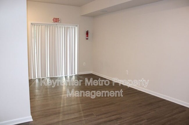 Building Photo - 3421 Gentle Breeze Dr