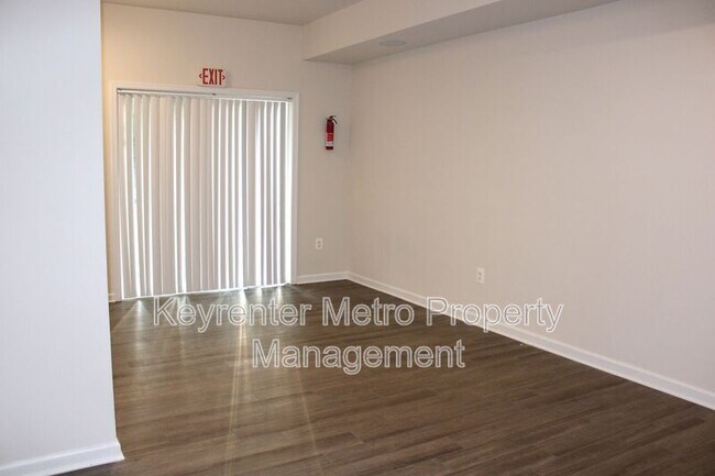 Foto del edificio - 3421 Gentle Breeze Dr
