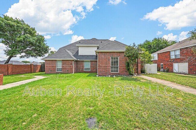 Foto del edificio - 902 Wentwood Dr