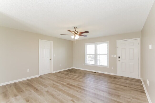 Building Photo - 104 Dameron Rd