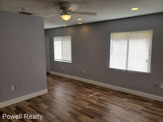 Foto del edificio - 3 br, 2 bath House - 1211 62nd Ave East