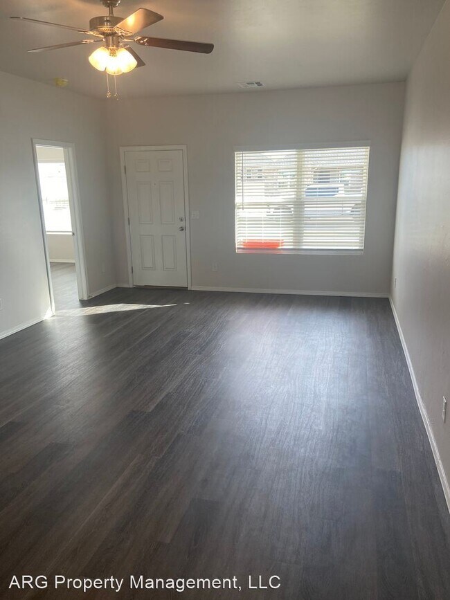 Foto del edificio - 4 br, 2 bath House - 539 SE 3rd Place