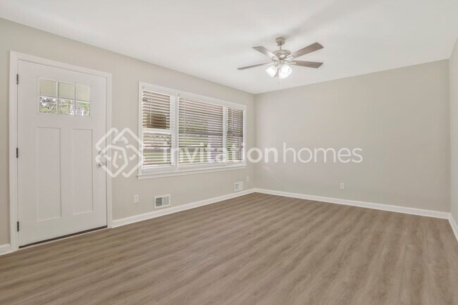 Foto del edificio - 4242 Welbron Dr