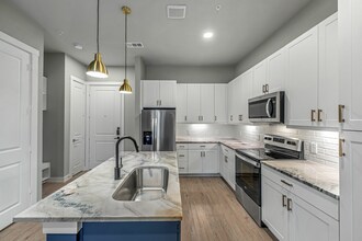 Building Photo - Ramble & Rose Apartments