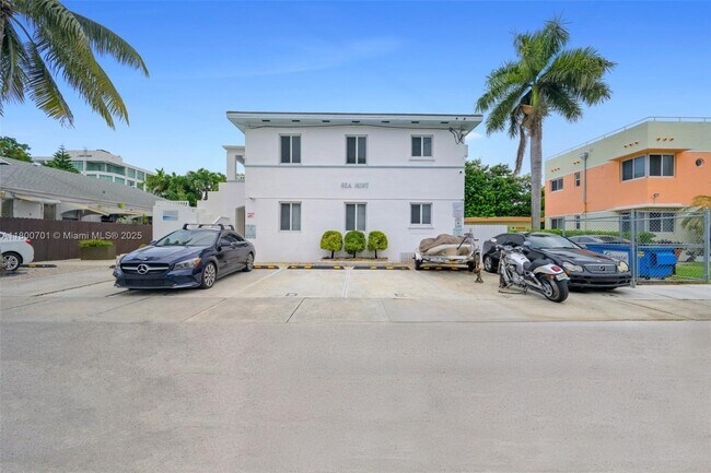 Foto del edificio - 550 NE 82nd Terrace
