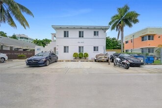 Building Photo - 550 NE 82nd Terrace