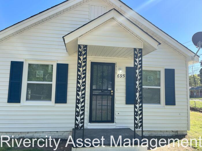 Foto principal - Cute & Quaint Renovated Home!!! Section 8 ...