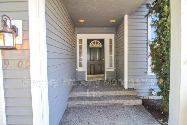 Building Photo - 9300 138th Ct NE
