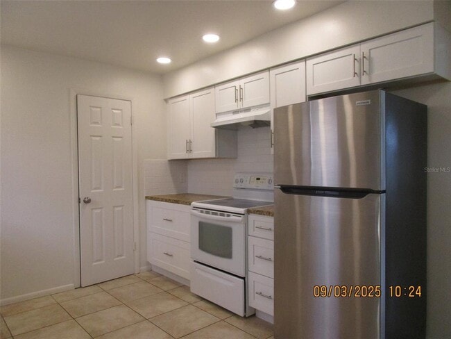 Foto del edificio - 833 Florida Pkwy
