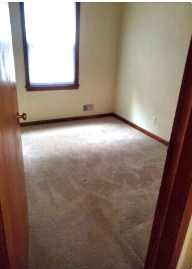 Building Photo - 3721 Watson