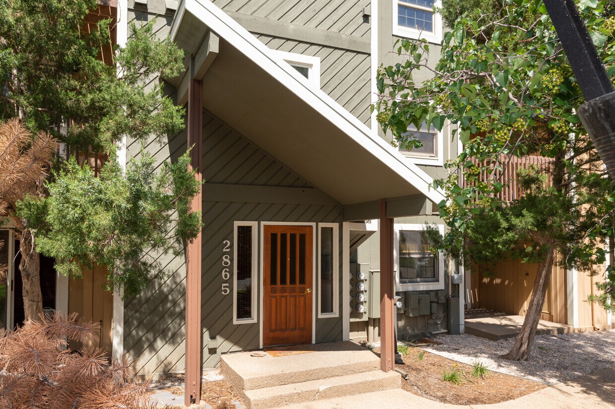 Foto principal - 2865 Sundown Ln