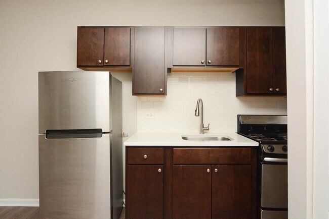 Foto del edificio - 1627 N Humboldt Blvd