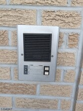 Building Photo - 73 Fulton St