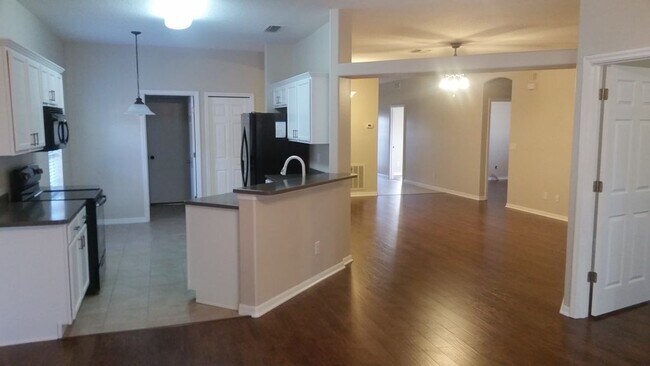 Building Photo - 5646 Indigo Crossing Dr