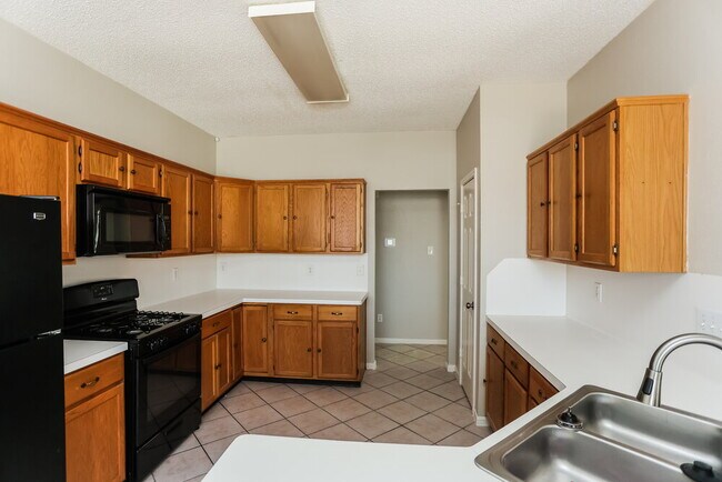 Foto del edificio - 7413 Harbor Dr