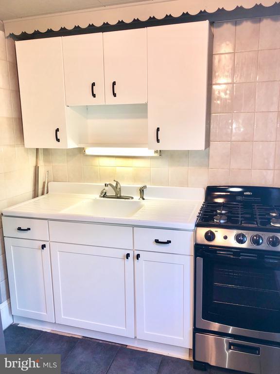 Foto del edificio - 4001 Center Ave