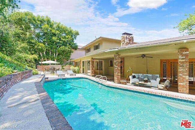 Foto del edificio - 3 br, 4 bath House - 11412 Dona Teresa Dr