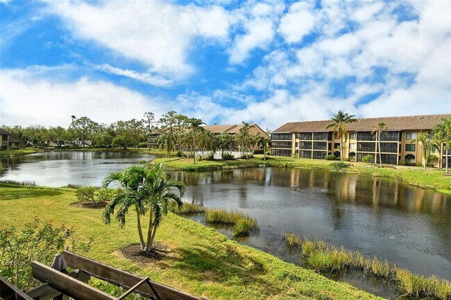 Foto del edificio - 5644 Ashton Lake Dr