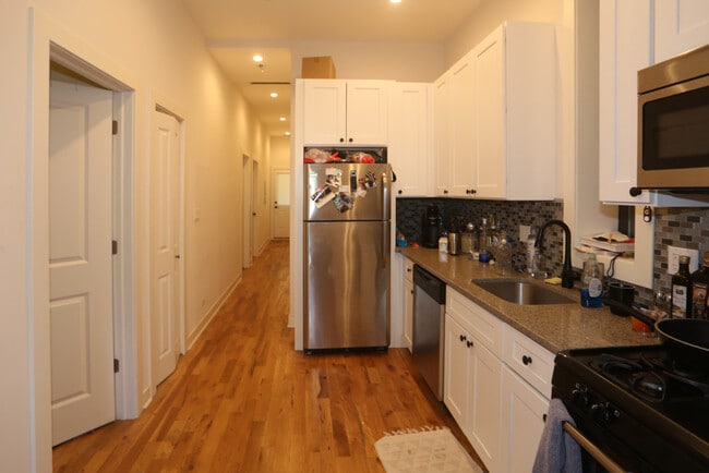 Foto del edificio - 232 W Willow St