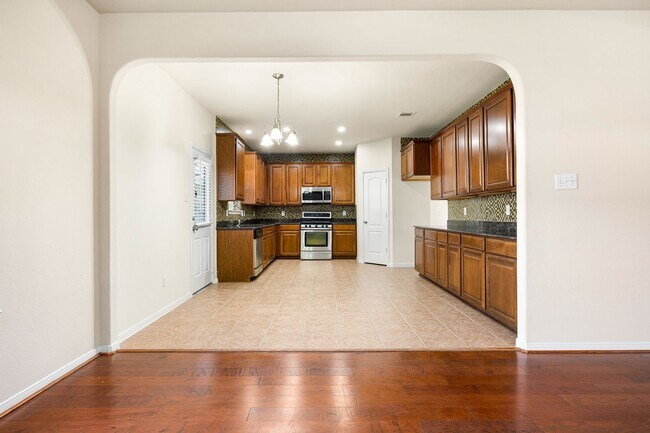 Building Photo - 506 Stream Mill Ln