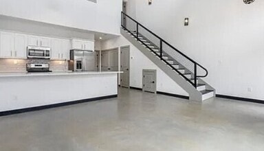 Building Photo - Citation Lofts