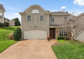 Building Photo - 9227 Honors Way