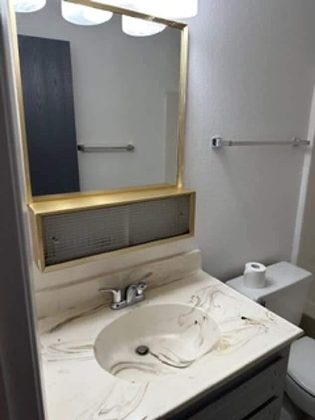 Primary Photo - 3 Bed, 2.5 bath home in Carson City, Avail...