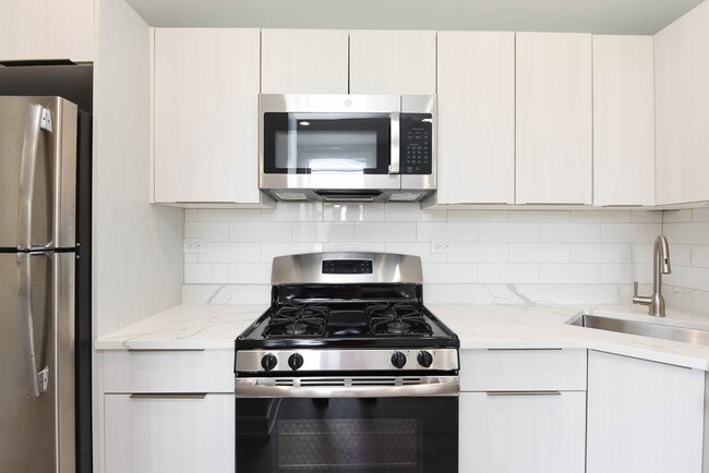 Foto del edificio - 1704 W Juneway Terrace