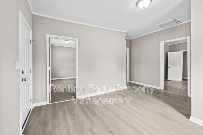 Foto del edificio - 3335 31st Pl N