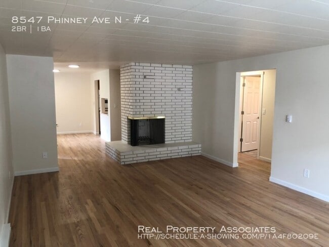 Building Photo - Apartment in Greenwood