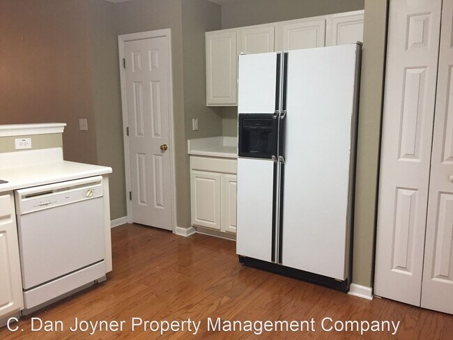 Foto del edificio - 3 br, 2 bath House - 107 Willow Bend Drive