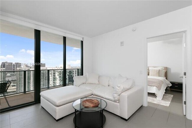 Foto del edificio - 1600 NE 1st Ave