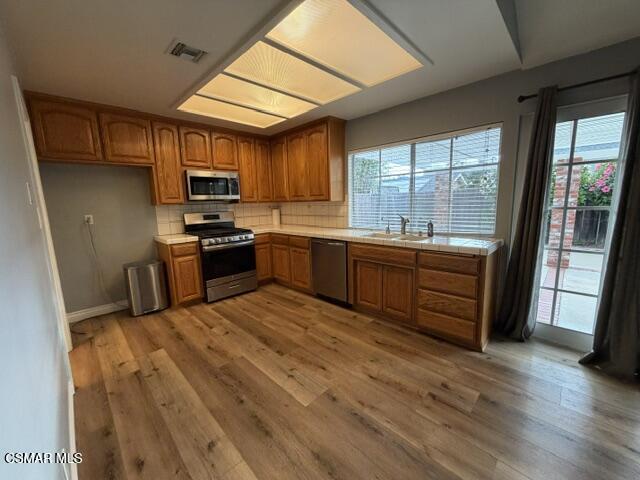 Foto del edificio - 2163 Timberlane Ave
