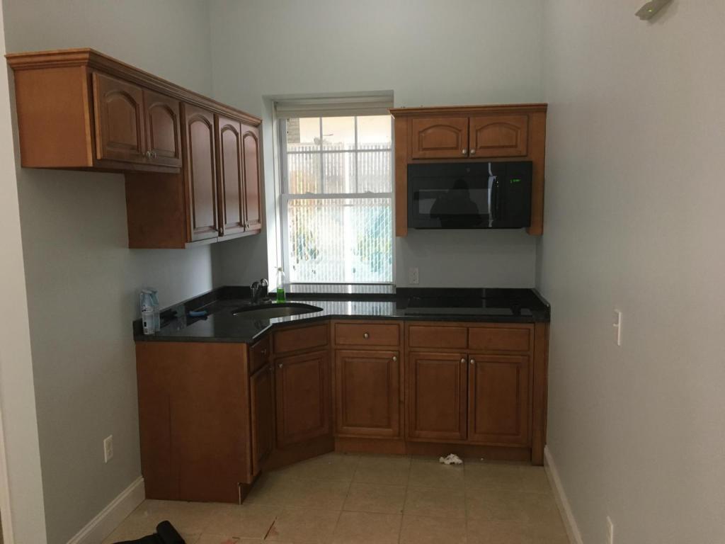 169 177 Central Ave. Orange, NJ 07050 Apartment for Rent in City of