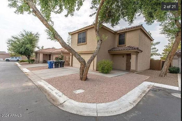 Primary Photo - 2058 E Spruce Dr
