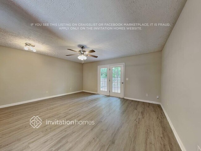 Foto del edificio - 1817 Elkpark Dr