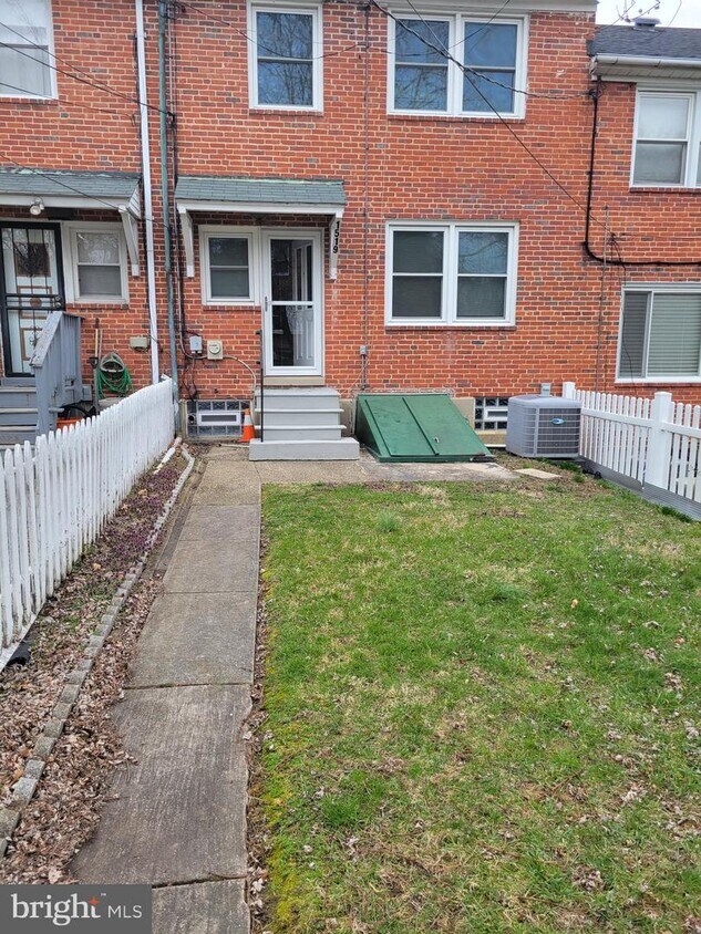 1519 Ramblewood Rd, Baltimore, MD 21239 Townhome Rentals in Baltimore