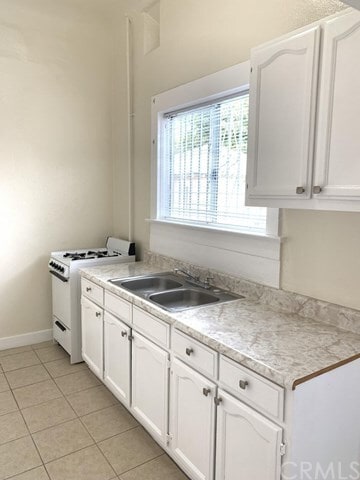 Building Photo - 125 E 20th St