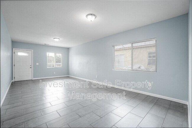 Foto del edificio - 4148 Eta St