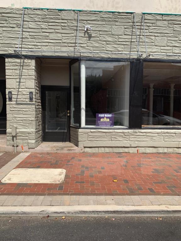 Primary Photo - 226 N. Union St