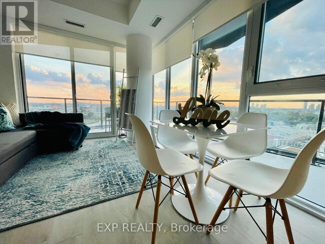 Building Photo - 36 Zorra St