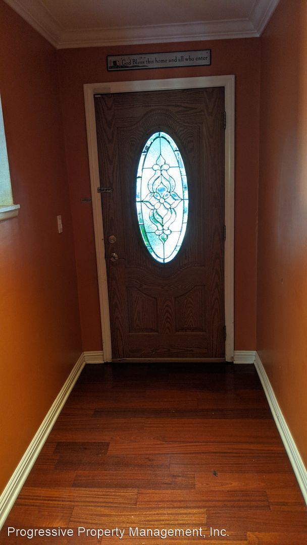 Foto del edificio - 4 br, 2 bath House - 16057 Richvale Dr