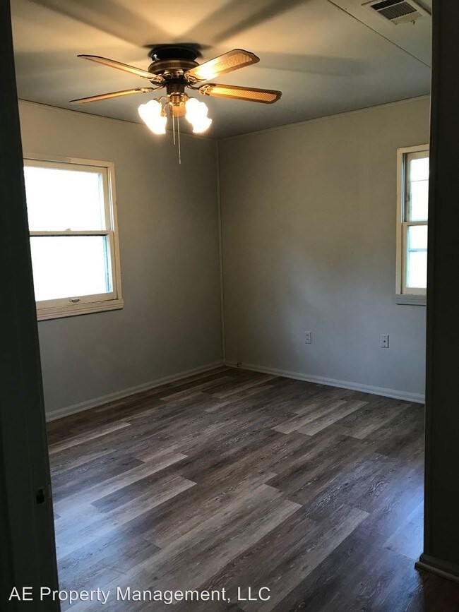 Building Photo - 2 br, 1 bath House - 7778 Nimitz Road