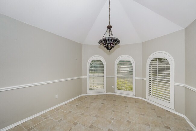Foto del edificio - 9125 Timber Oaks Dr