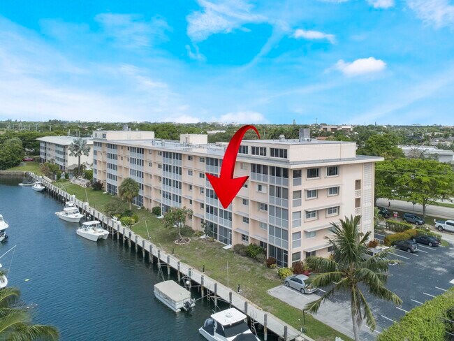 Building Photo - 750 NE Spanish River Blvd