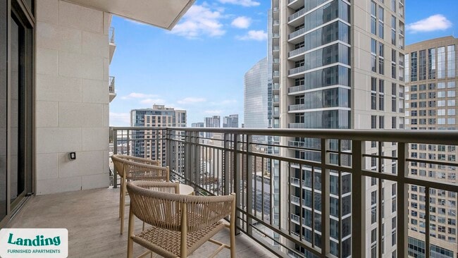 Building Photo - 777 Preston St