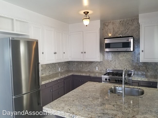 Foto del edificio - 317 8th Pl