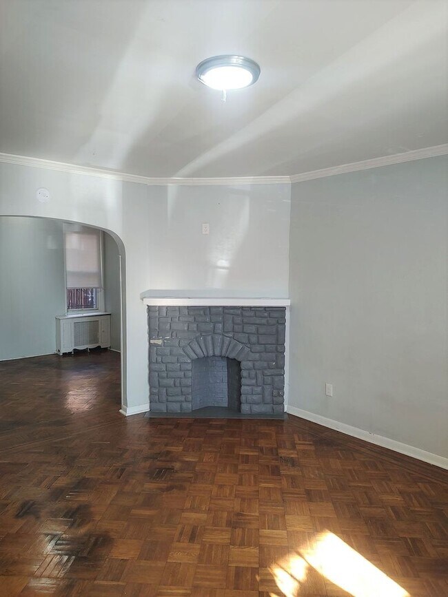 Foto del edificio - Charming 3-Bedroom Townhome in Olney-Oak L...